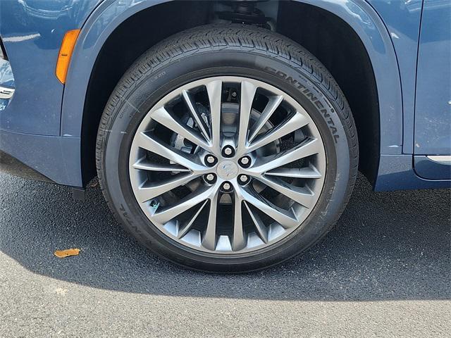 new 2025 Buick Enclave car, priced at $58,695