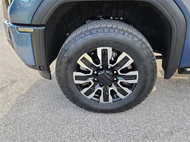 new 2026 GMC Sierra 2500 car, priced at $92,277