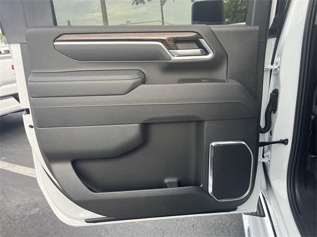 new 2026 GMC Sierra 2500 car, priced at $67,683