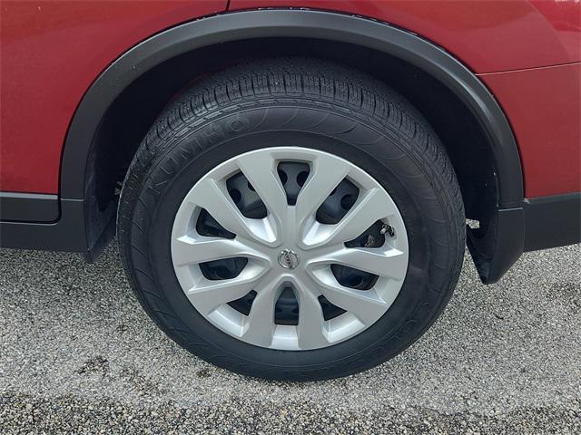 used 2015 Nissan Rogue car, priced at $13,000