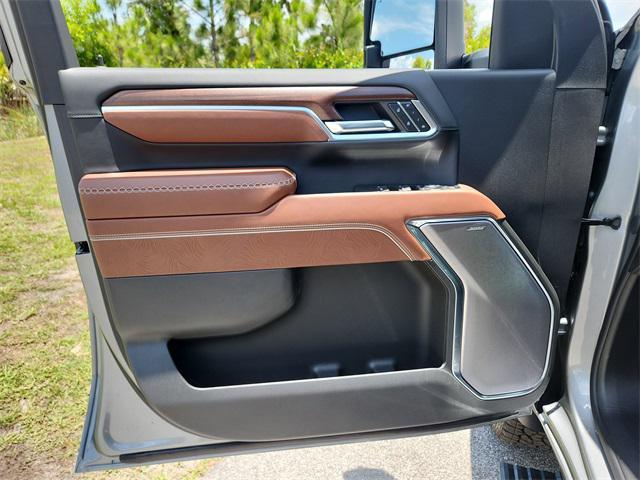 new 2025 GMC Sierra 2500 car, priced at $96,995