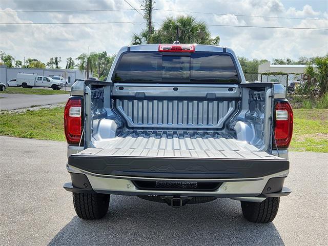 new 2025 GMC Canyon car, priced at $40,085