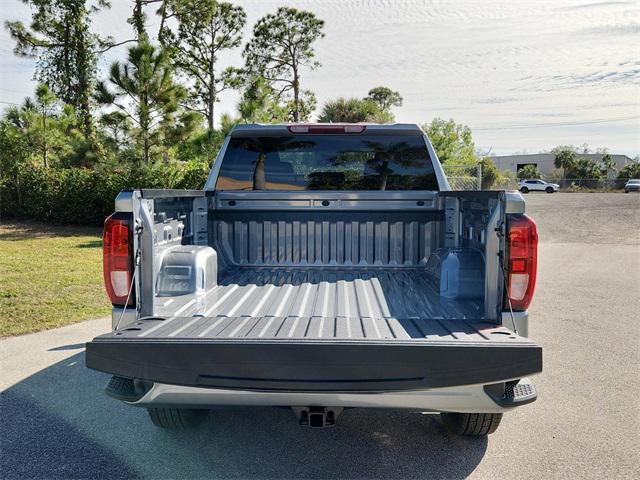 new 2025 GMC Sierra 1500 car, priced at $52,727