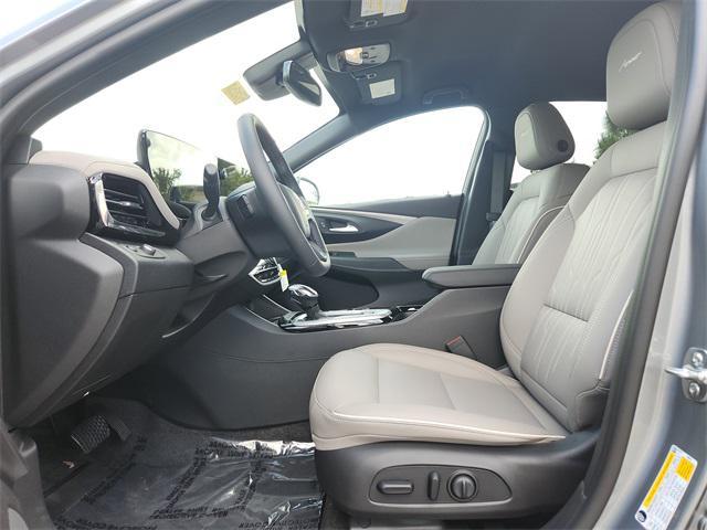 new 2025 Buick Envista car, priced at $30,690