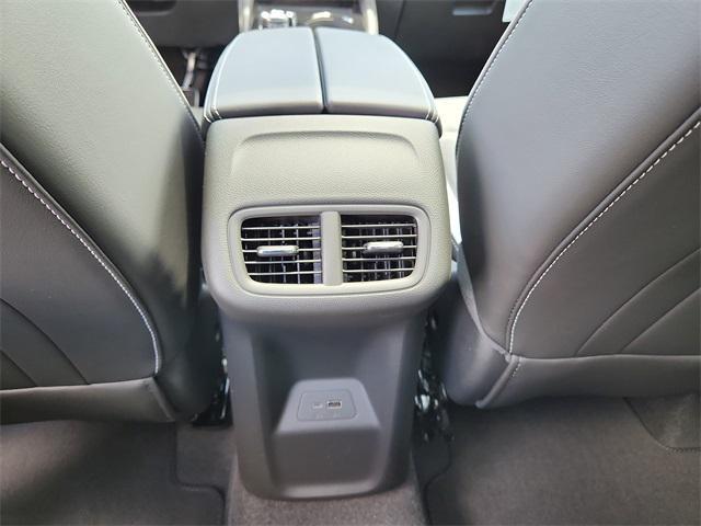 new 2025 Buick Envision car, priced at $40,350