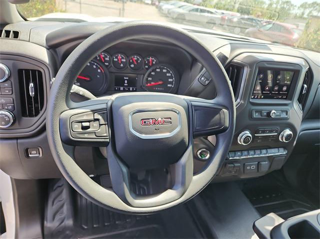 new 2025 GMC Sierra 1500 car, priced at $41,712
