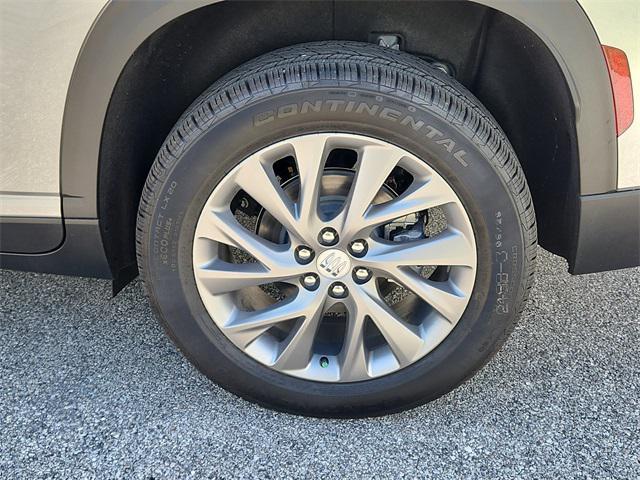 new 2025 Buick Enclave car, priced at $44,071