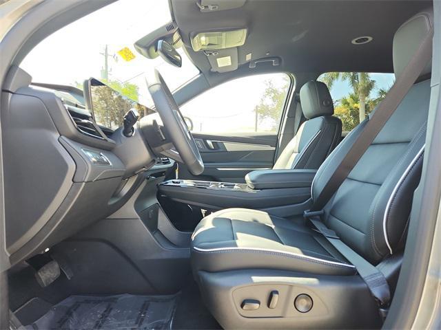 new 2025 Buick Enclave car, priced at $44,071