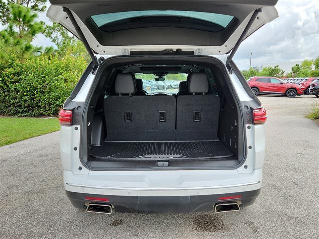 used 2023 Chevrolet Traverse car, priced at $27,000