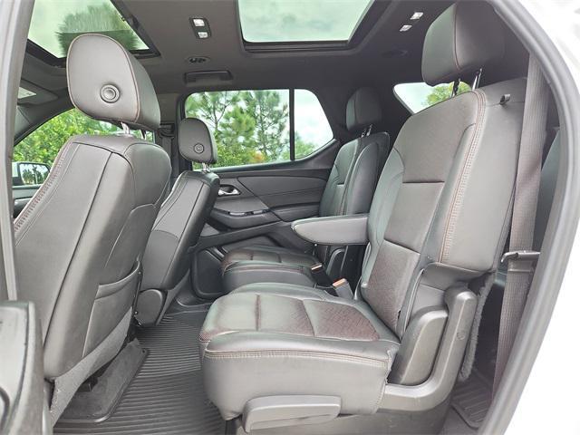 used 2023 Chevrolet Traverse car, priced at $27,000