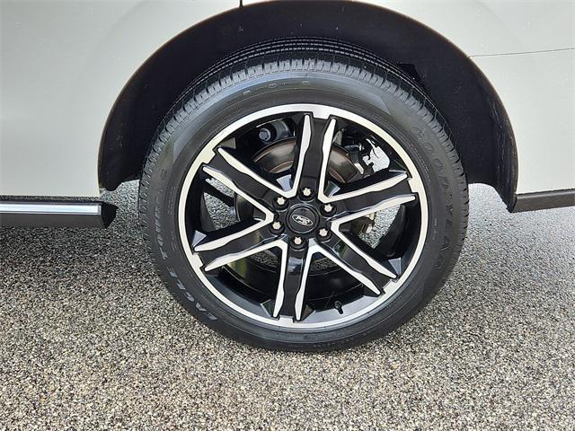 used 2021 Ford Expedition car, priced at $37,500