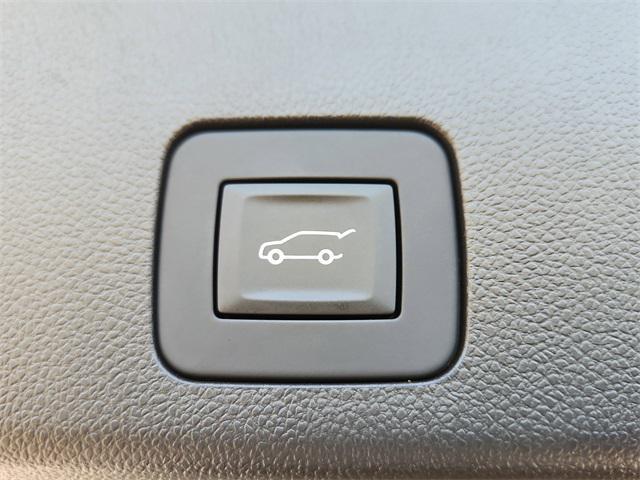 new 2025 Buick Encore GX car, priced at $28,561