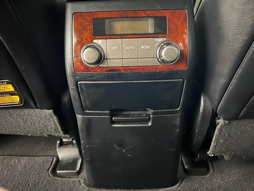 used 2013 Toyota Highlander car, priced at $11,995