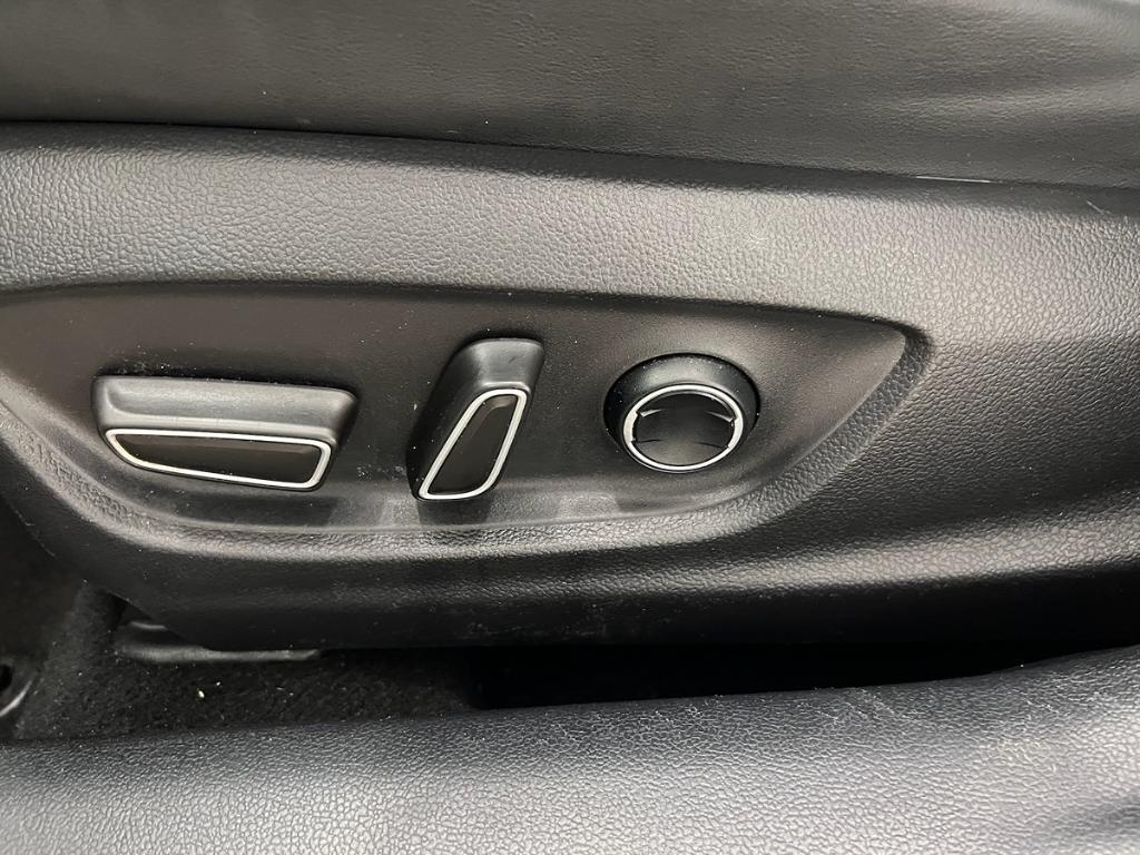 used 2018 Toyota Prius car, priced at $14,995