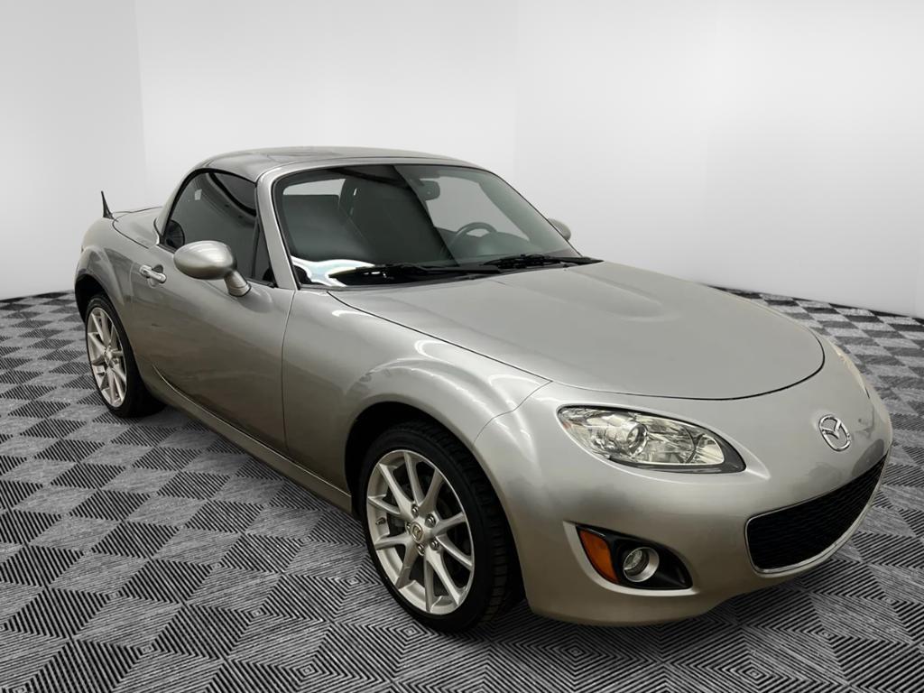 used 2009 Mazda MX-5 Miata car, priced at $10,991