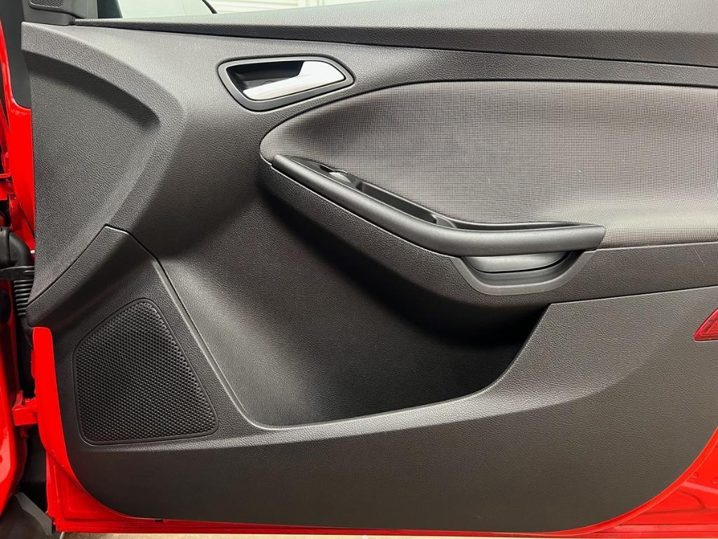 used 2014 Ford Focus car, priced at $6,500