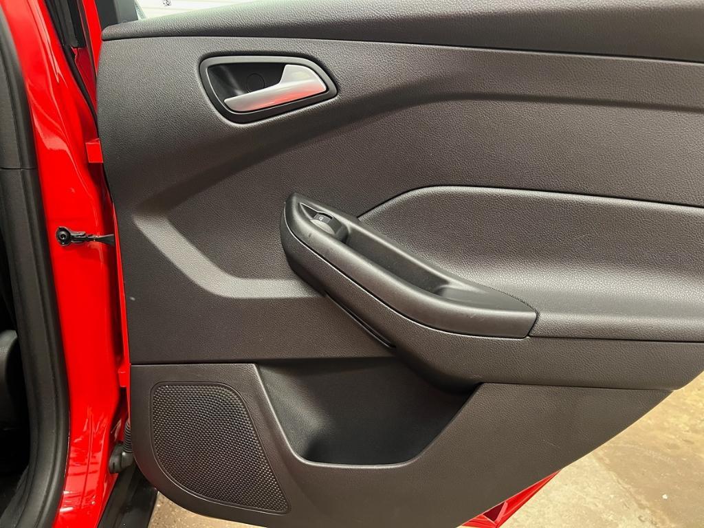 used 2014 Ford Focus car, priced at $6,500