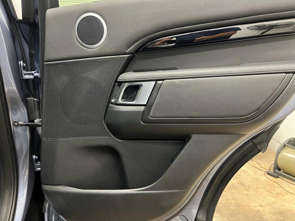 used 2019 Land Rover Discovery car, priced at $16,991