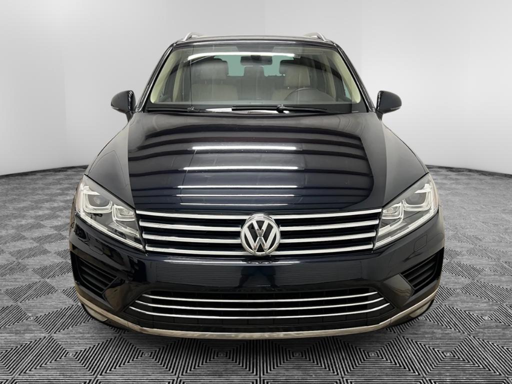 used 2015 Volkswagen Touareg car, priced at $14,991