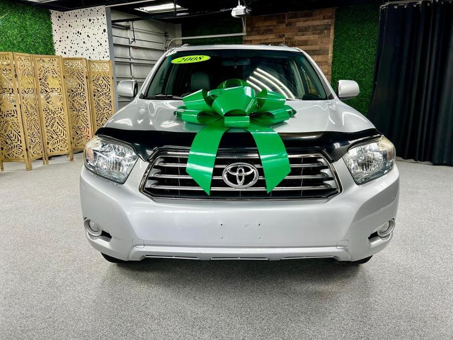 used 2008 Toyota Highlander car, priced at $11,500