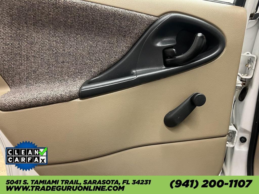 used 2004 Chevrolet Cavalier car, priced at $2,400