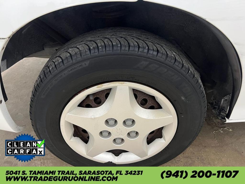 used 2004 Chevrolet Cavalier car, priced at $2,400