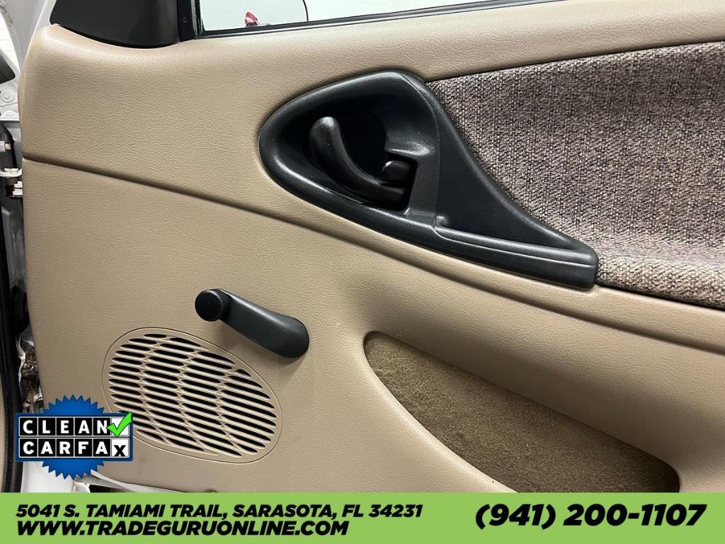 used 2004 Chevrolet Cavalier car, priced at $2,400