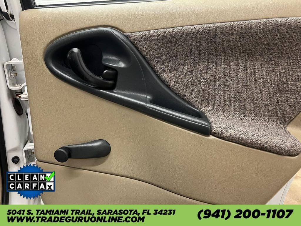 used 2004 Chevrolet Cavalier car, priced at $2,400