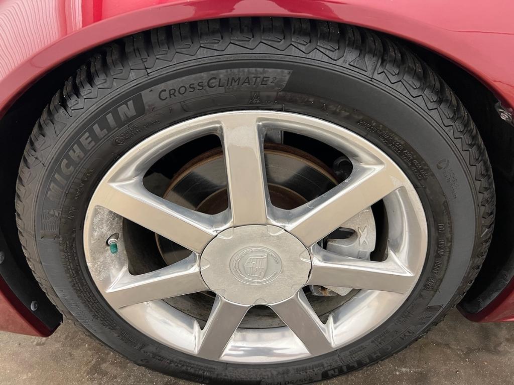 used 2006 Cadillac XLR car, priced at $14,991