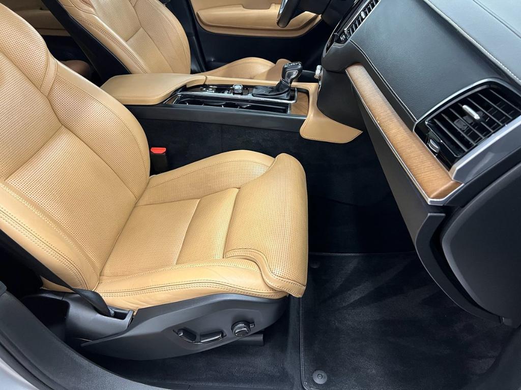 used 2019 Volvo XC90 car, priced at $15,991