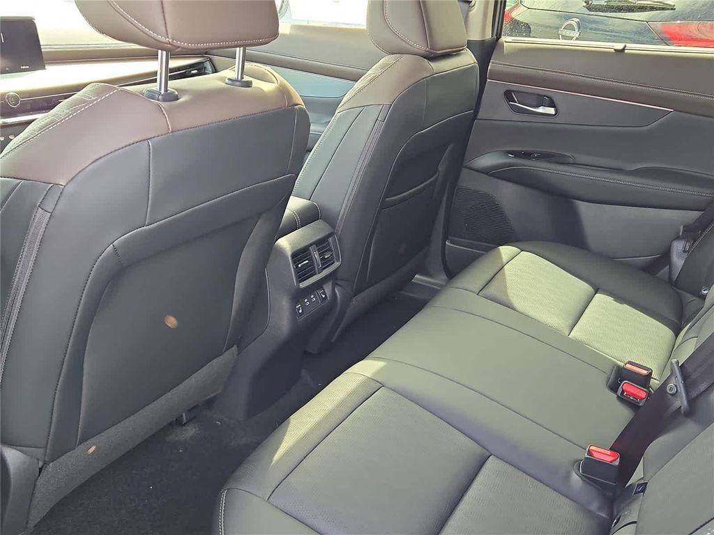 new 2025 Nissan Murano car, priced at $50,127