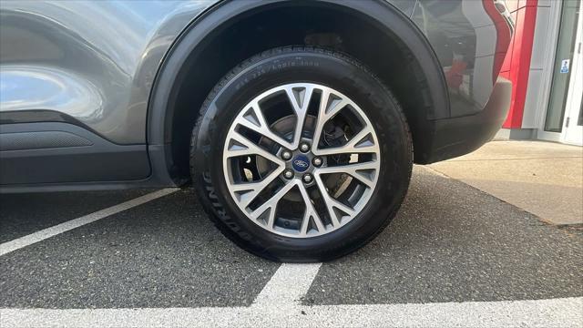 used 2020 Ford Escape car, priced at $18,998
