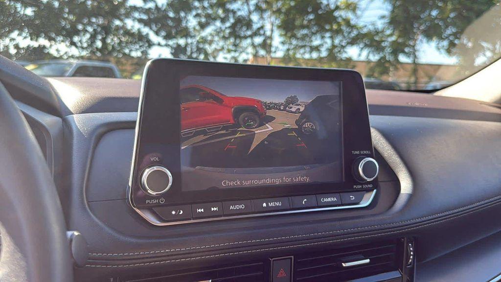 used 2022 Nissan Rogue car, priced at $23,934
