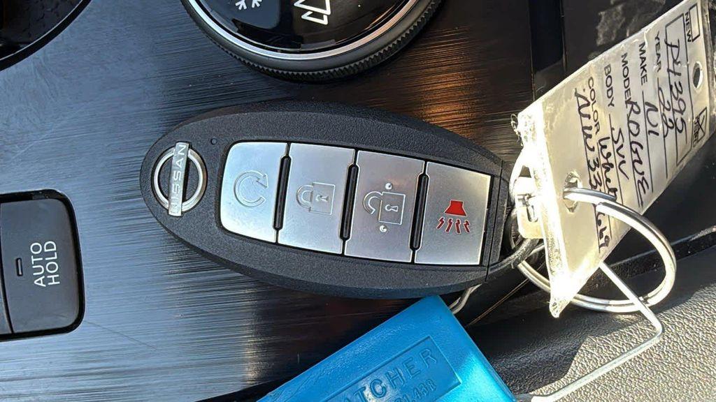 used 2022 Nissan Rogue car, priced at $23,934