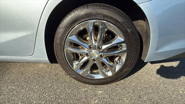 used 2017 Chevrolet Malibu car, priced at $13,568