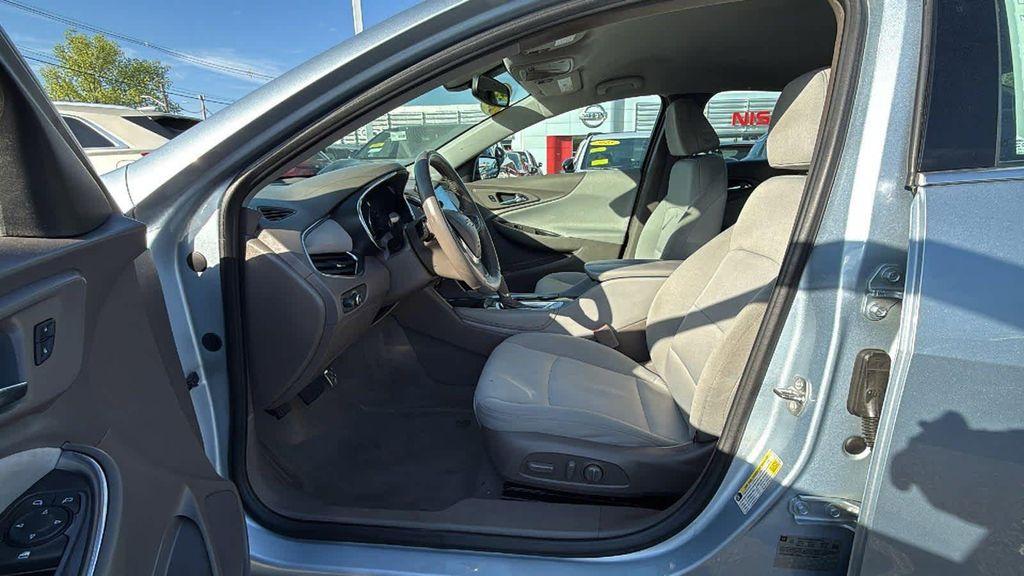 used 2017 Chevrolet Malibu car, priced at $11,677