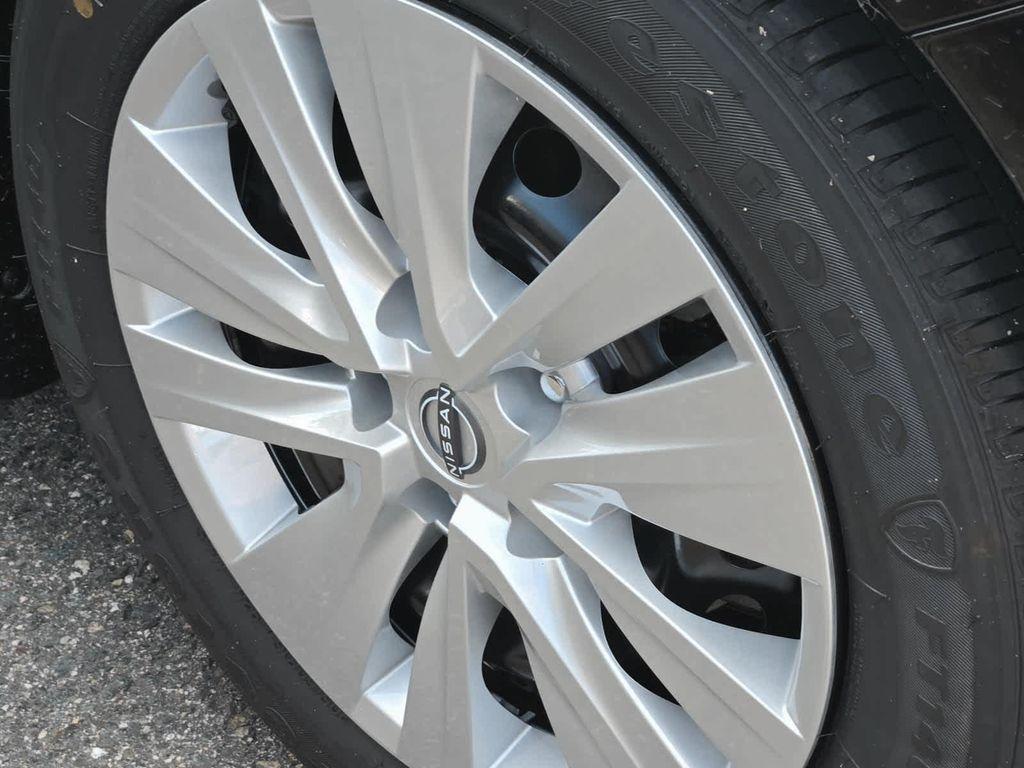 new 2025 Nissan Sentra car, priced at $22,712