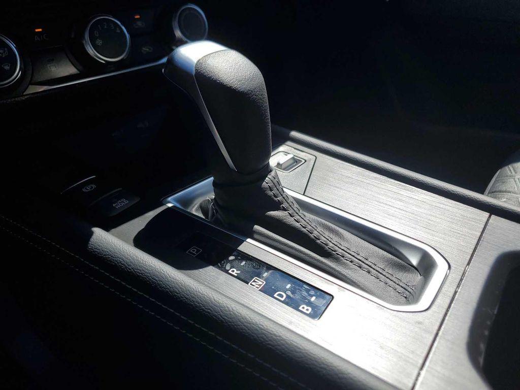 new 2025 Nissan Kicks car, priced at $27,222
