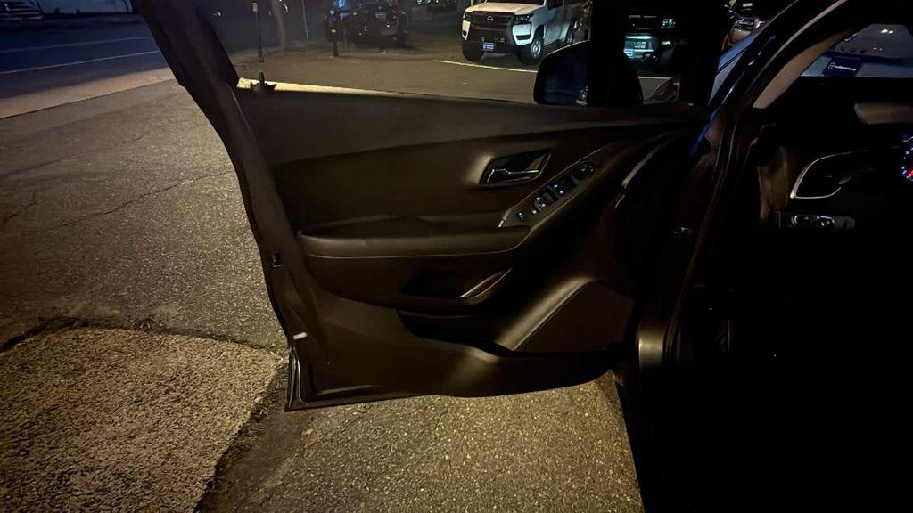 used 2019 Chevrolet Trax car, priced at $10,888