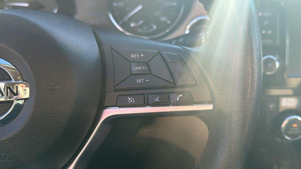 used 2019 Nissan Rogue car, priced at $16,777