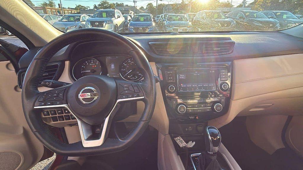 used 2019 Nissan Rogue car, priced at $16,777