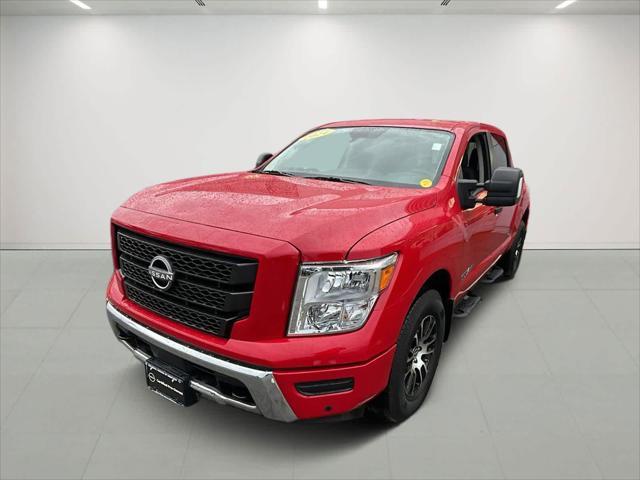 used 2024 Nissan Titan car, priced at $42,887