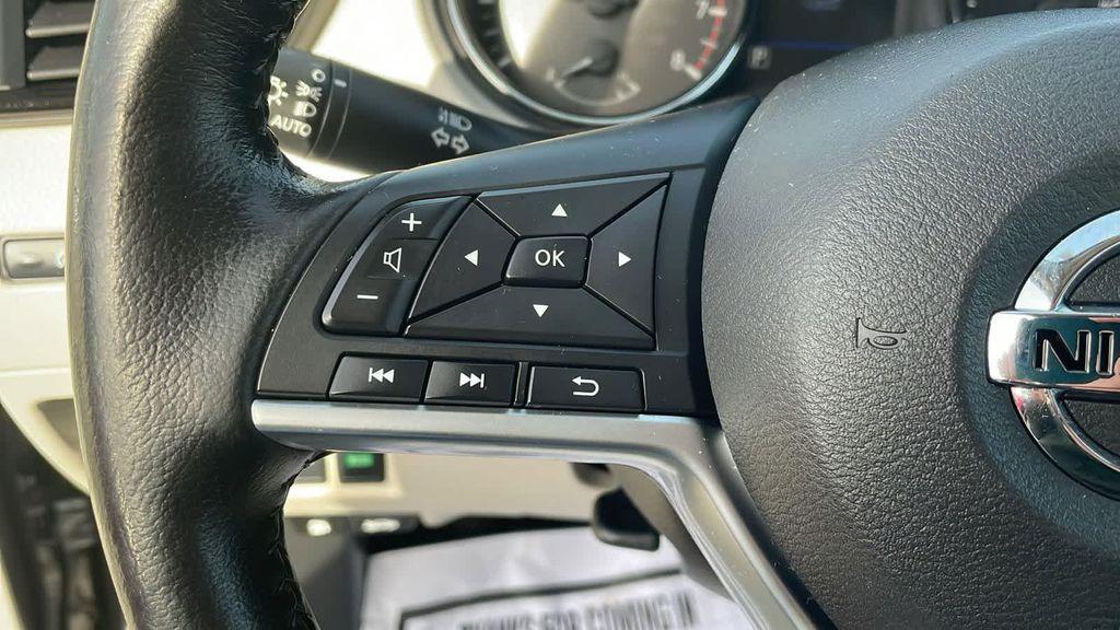 used 2020 Nissan Rogue Sport car, priced at $22,876