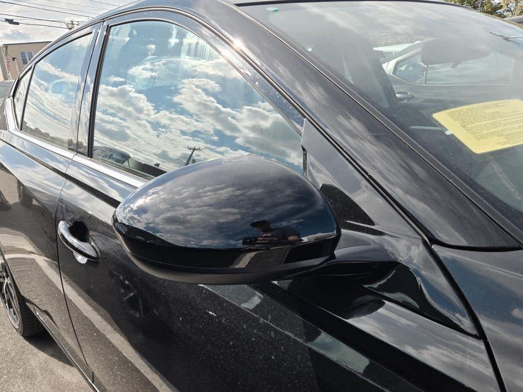 new 2025 Nissan Altima car, priced at $33,204