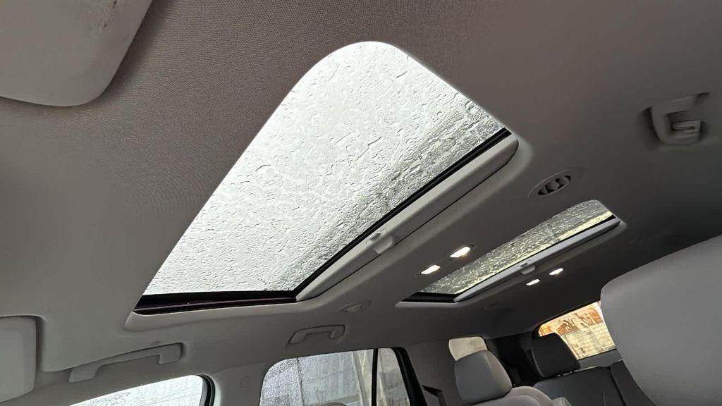 used 2019 Chevrolet Traverse car, priced at $21,010