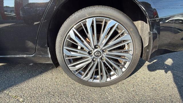 used 2023 Nissan Altima car, priced at $28,376