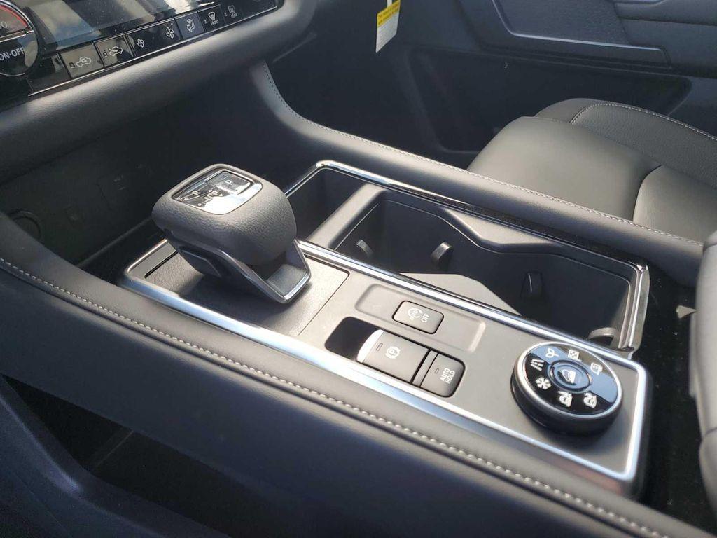 new 2025 Nissan Pathfinder car, priced at $45,071