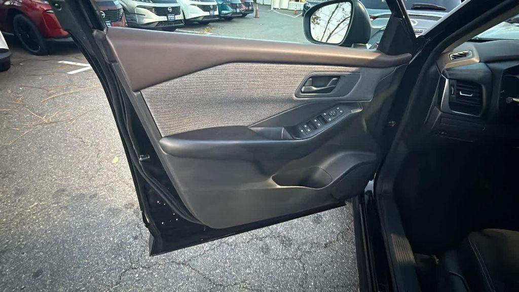 used 2023 Nissan Rogue car, priced at $21,925