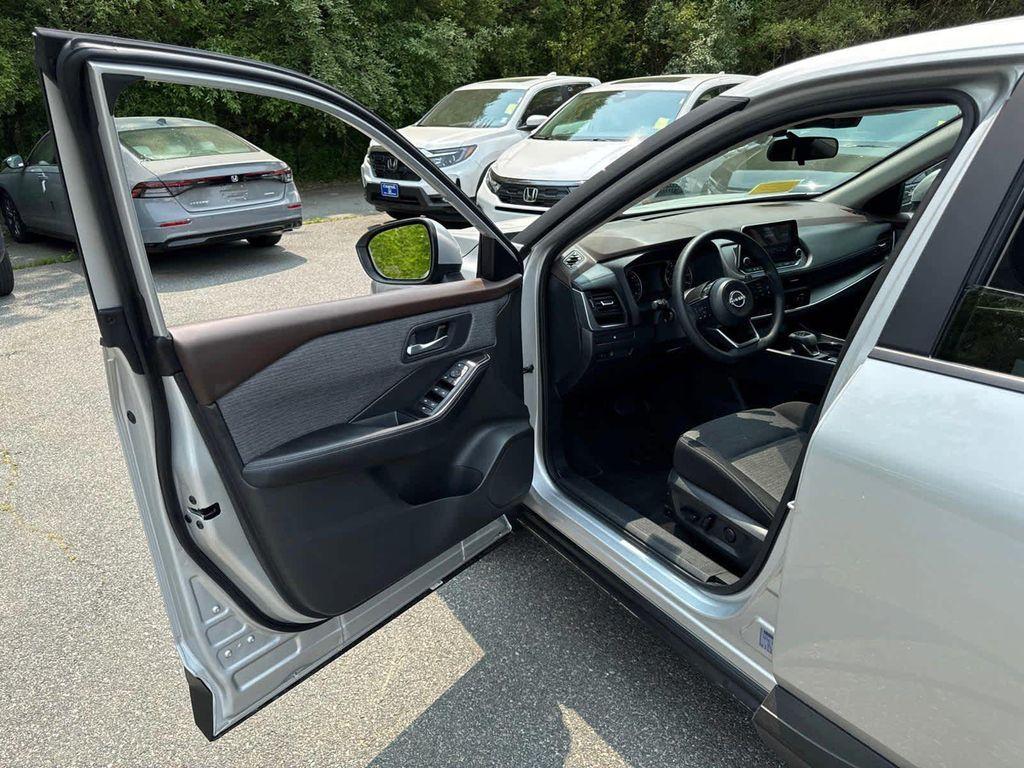 used 2023 Nissan Rogue car, priced at $25,897