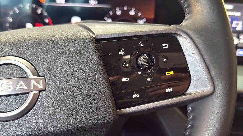 used 2025 Nissan Murano car, priced at $42,899